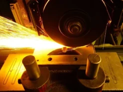 De Wit Hak Halve Maan 14 / 16 / 18 / 20 / 22 Cm Gesmeed - Met Steel 170 Cm 7 De Wit Hak Halve Maan 14 / 16 / 18 / 20 / 22 Cm Gesmeed - Met Steel 170 Cm -Tuinieren Winkel de wit hak halve maan ponsmal.d11644ab