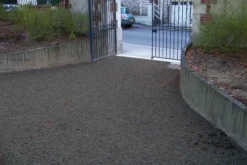 Nidagravel 129 - Grindstabilisatieplaat - Grijs -Tuinieren Winkel nidagravel grindplaten grijs sfeer